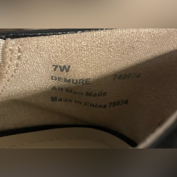 LifeStride Demure Women’s Black Slip On Loafers, 7W - Picture 4 of 6